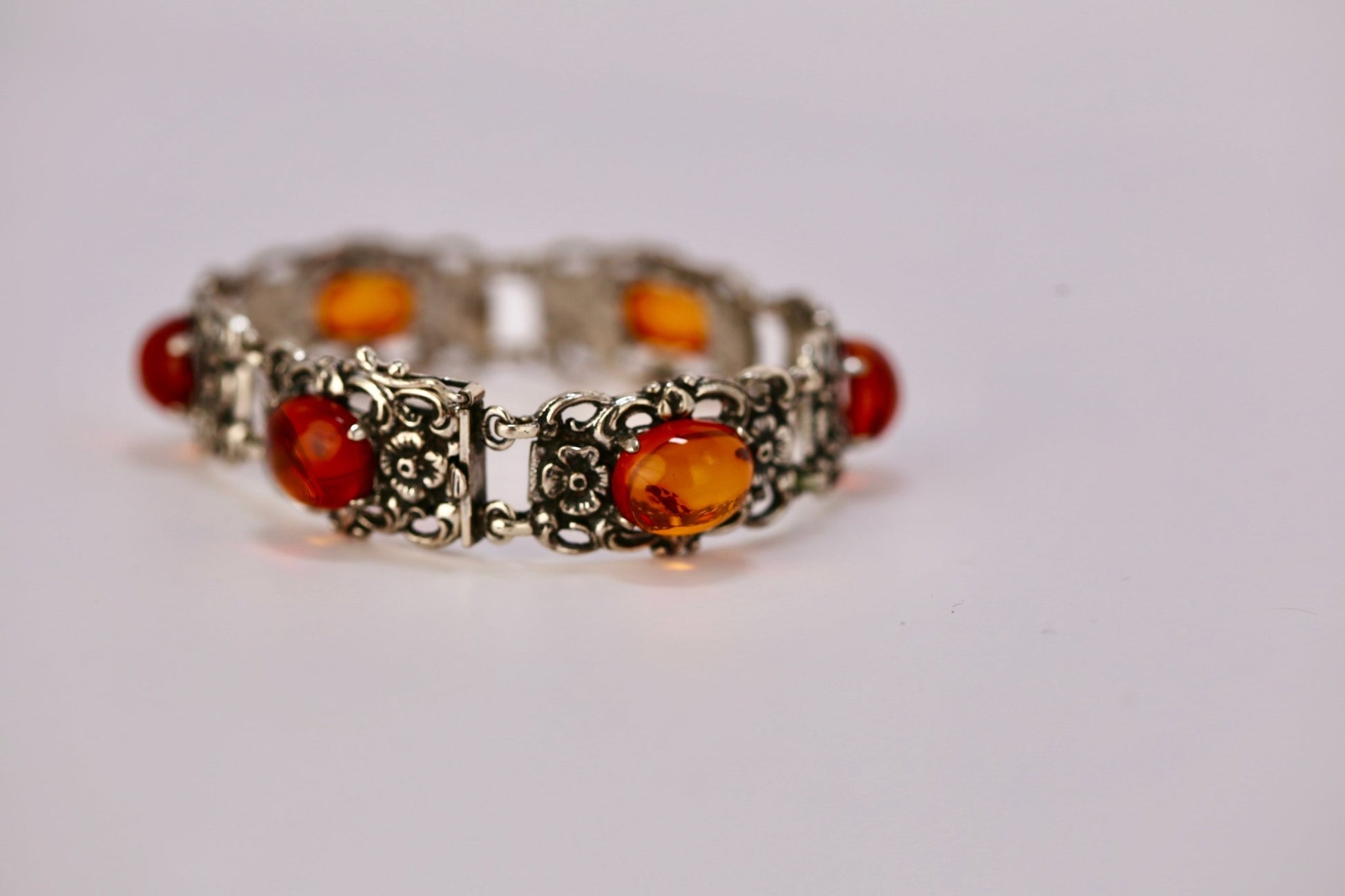 Armband Bernstein Rosen - The Love Witch