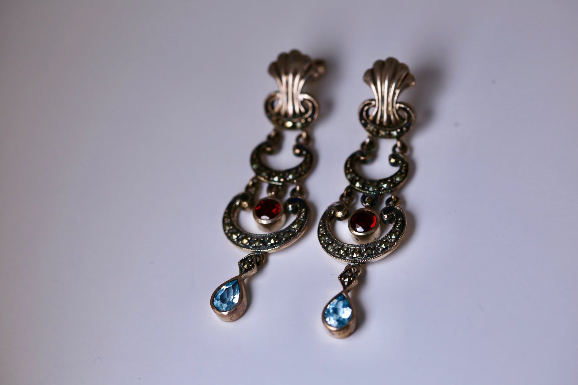 Art Deco Chandelier Ohrringe - The Love Witch