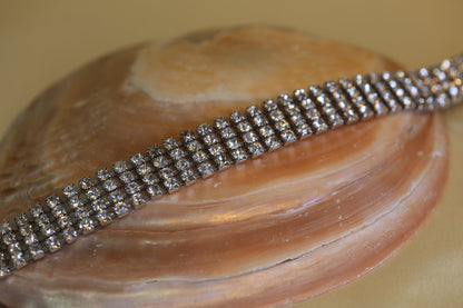 Glamorous Stardust Bracelet - The Love Witch