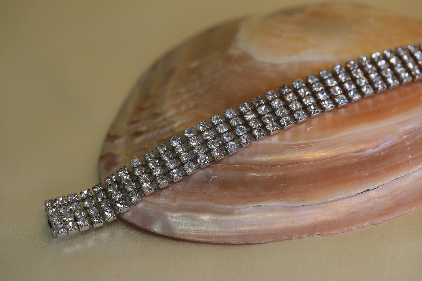 Glamorous Stardust Bracelet - The Love Witch