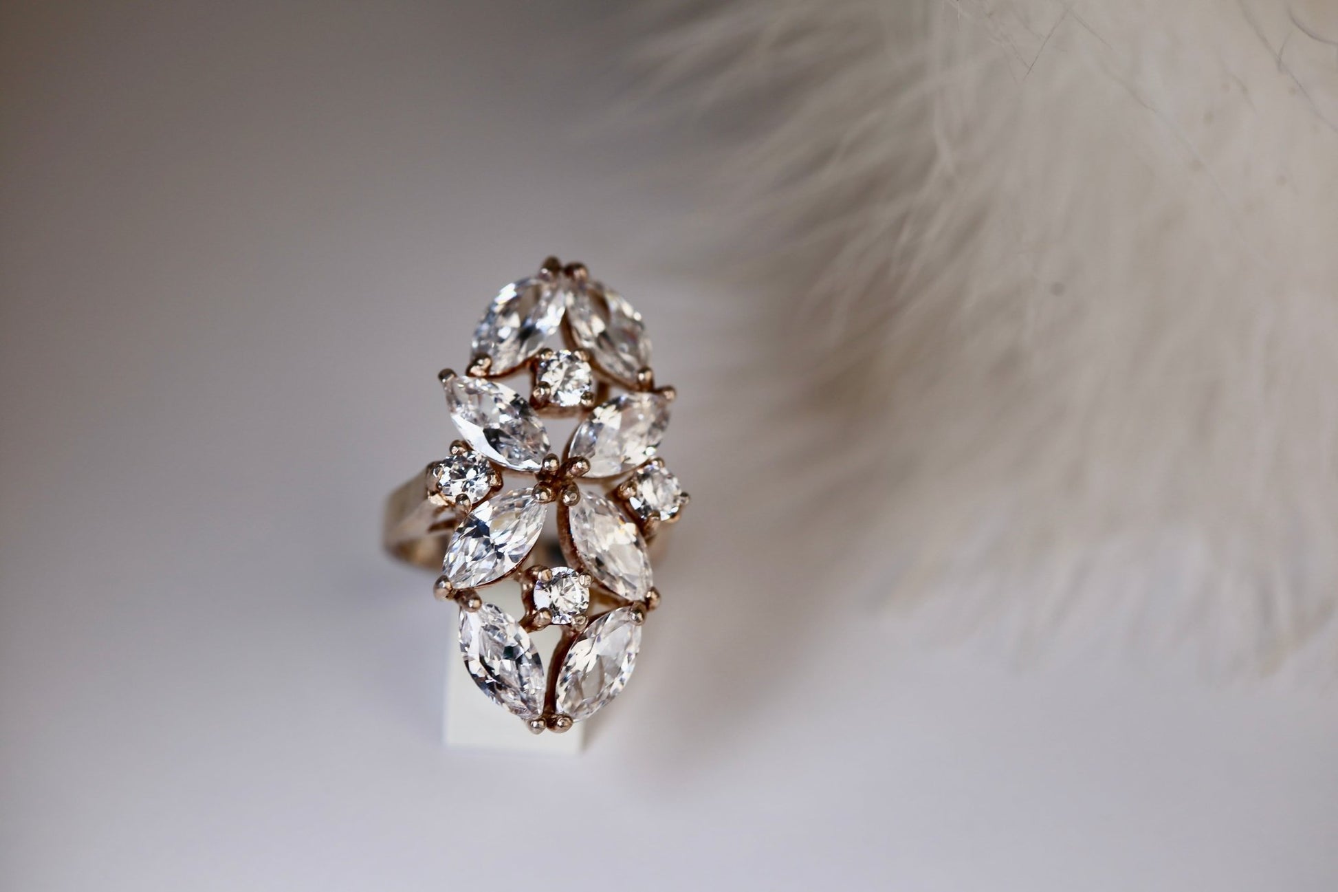 Glamour Magick Ring - The Love Witch