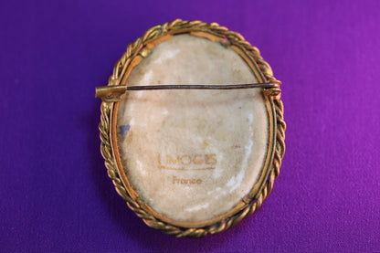 Limoges - Porzellan Brosche Portrait - The Love Witch