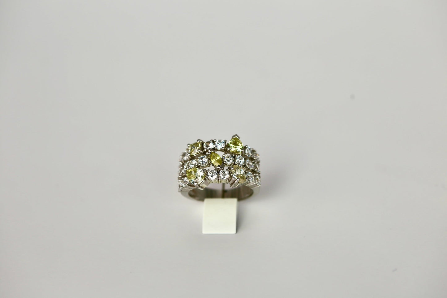 Luminous Star Ring - The Love Witch