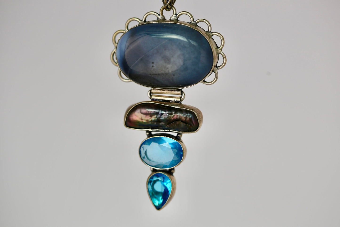 Mystic Cascade Kette - The Love Witch