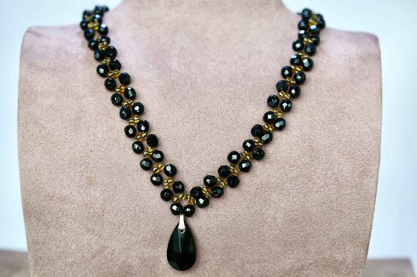 Nocturne Elegance - The Love Witch