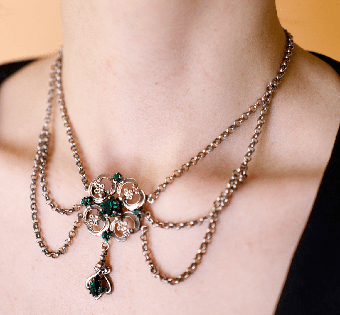 Poison Ivy Chocker - The Love Witch