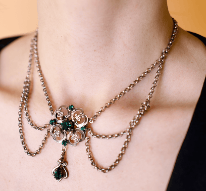 Poison Ivy Chocker - The Love Witch