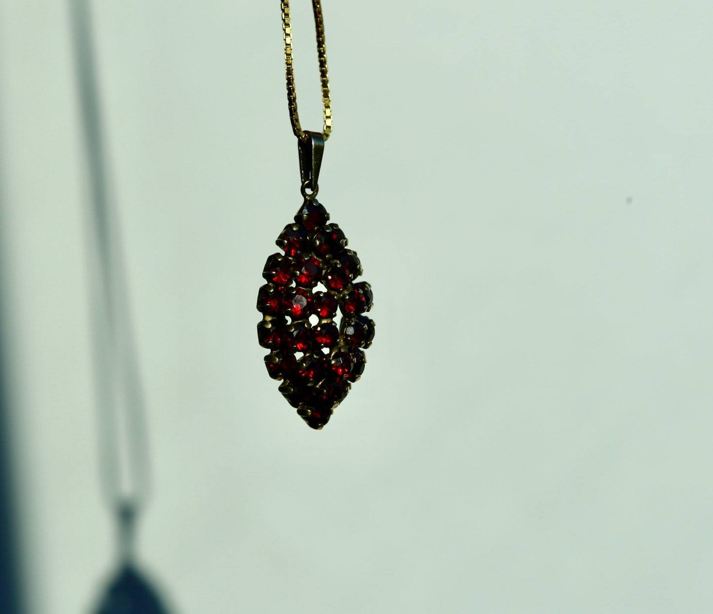 Portal to Love Kette - The Love Witch