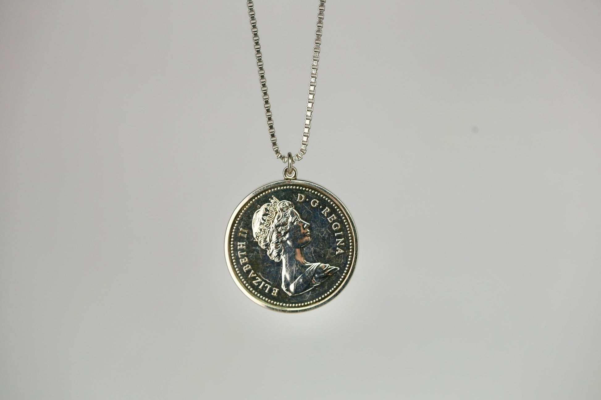 Queens of Wands Kette - The Love Witch