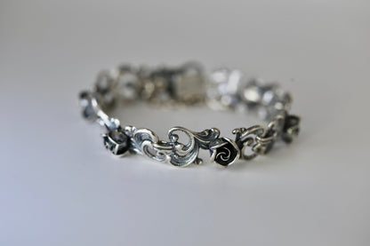 Radiant Rose Bracelet - The Love Witch