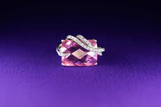 Ring Venus Calling - The Love Witch