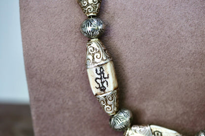 Shamanische Talisman Kette - The Love Witch