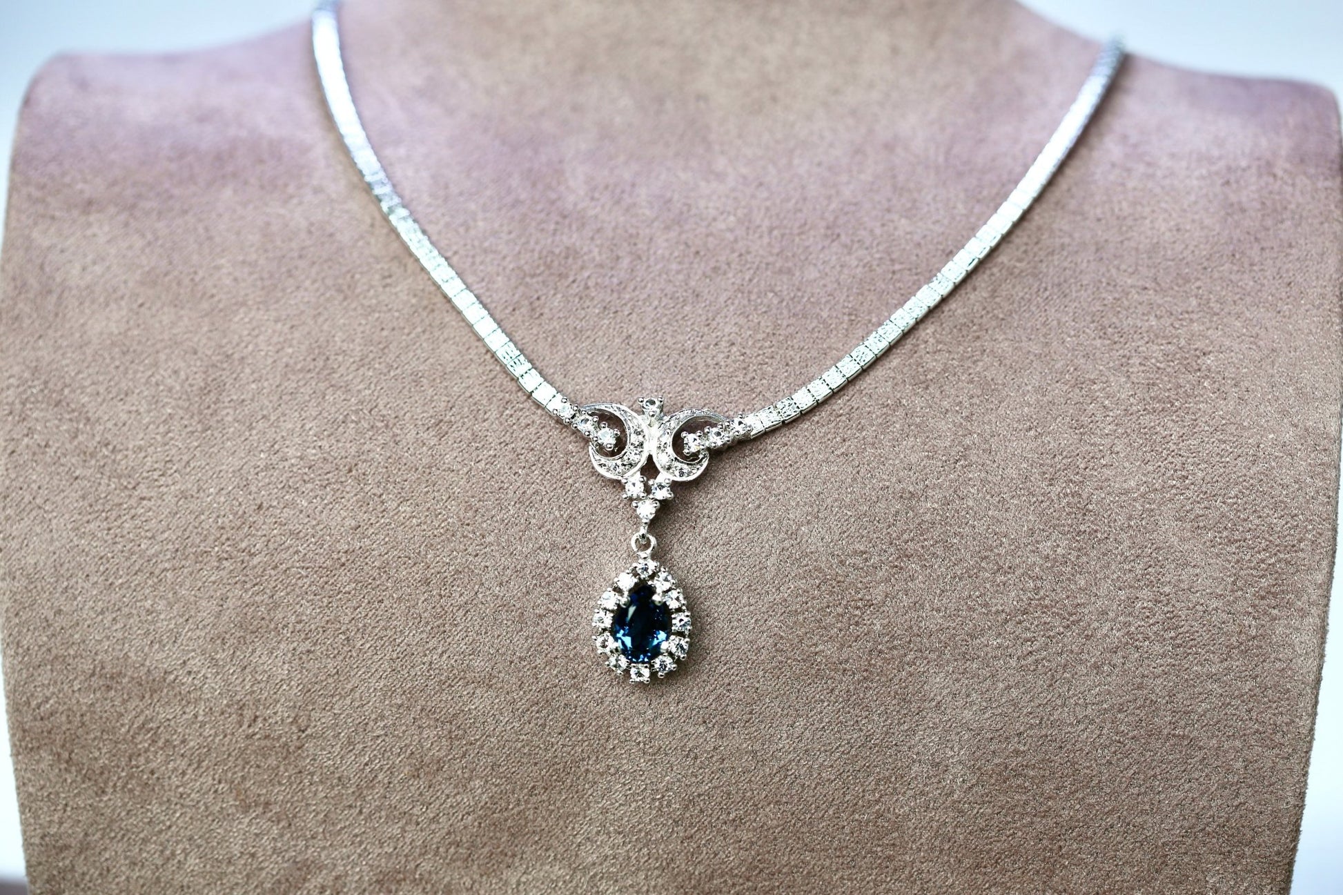 Twilight Sorceress - The Love Witch